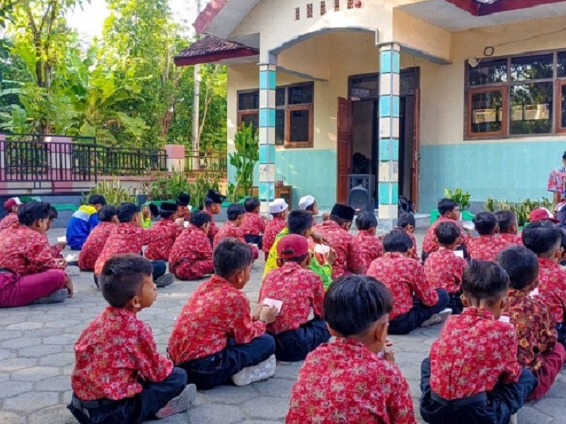 BELAJAR LAGU ACEH " BUNGONG JEUMPA "